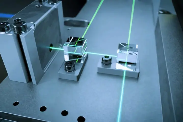 Laser vibration measurement, interferometer setup