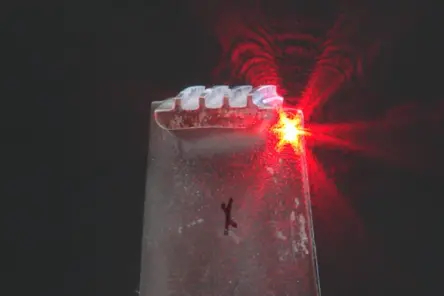 Highest spatial resolution with precise positioning of the micron-sized laser spot, scanning entire areas